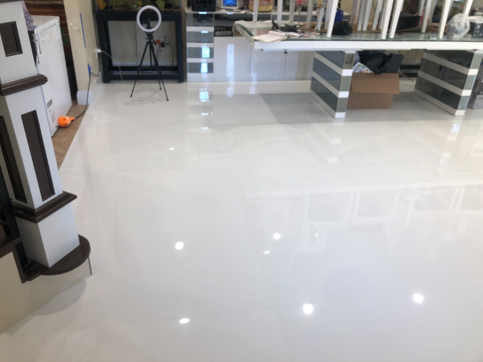 Completed glossy large-format interior tile floor